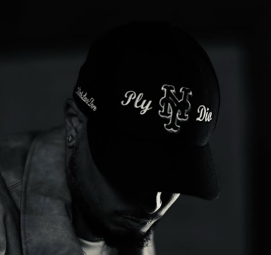 @_nydio portrait